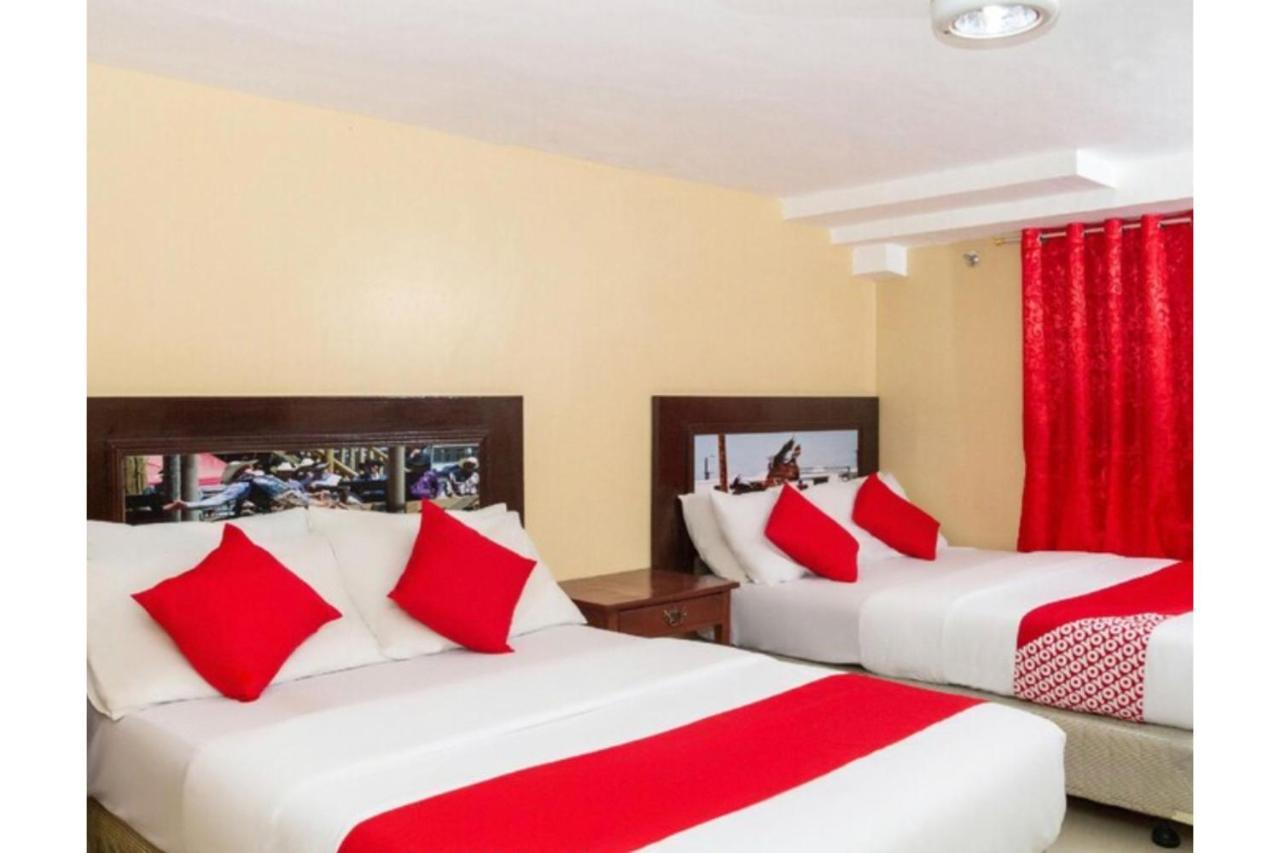Oyo 133 Jazzy James Country Hotel 2 Davao City Dış mekan fotoğraf