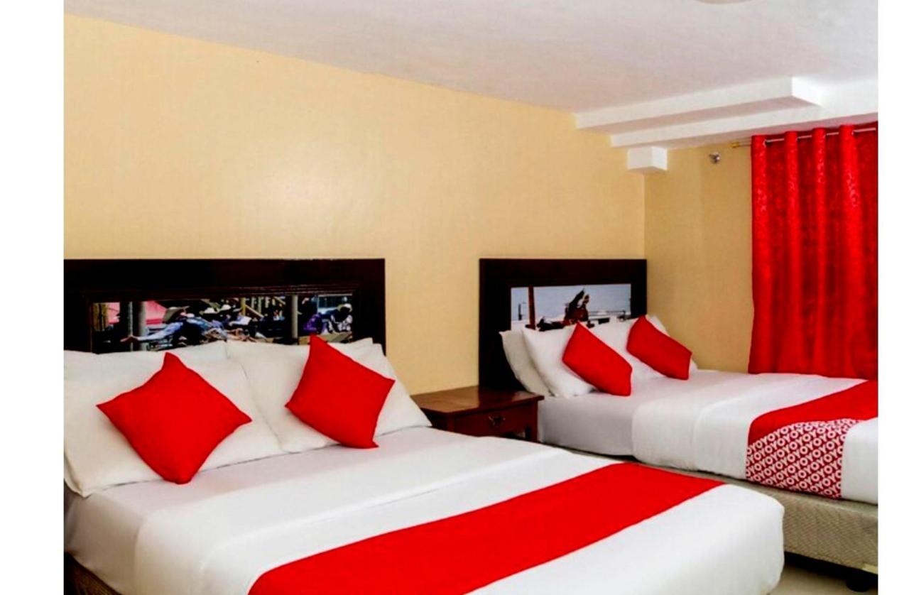 Oyo 133 Jazzy James Country Hotel 2 Davao City Dış mekan fotoğraf