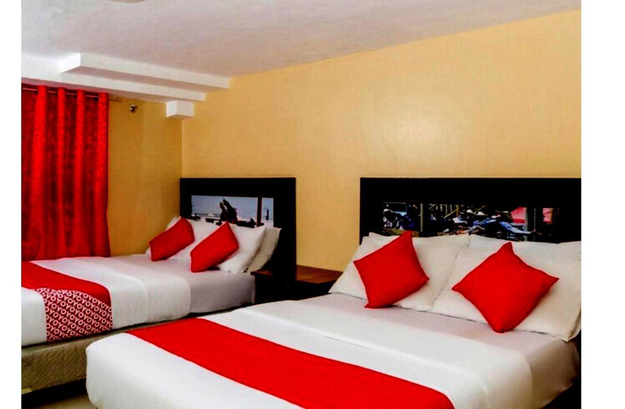 Oyo 133 Jazzy James Country Hotel 2 Davao City Dış mekan fotoğraf