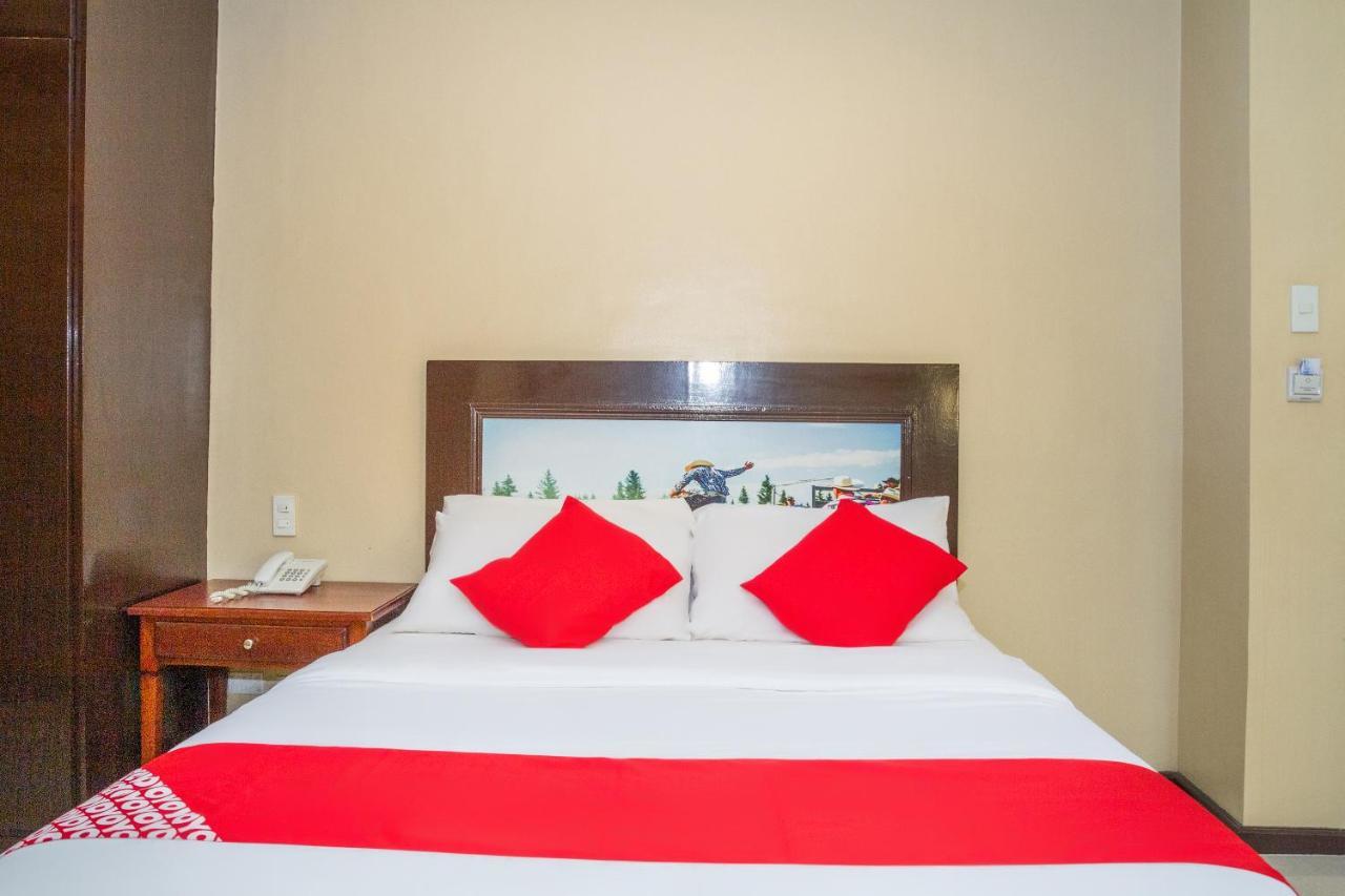 Oyo 133 Jazzy James Country Hotel 2 Davao City Dış mekan fotoğraf