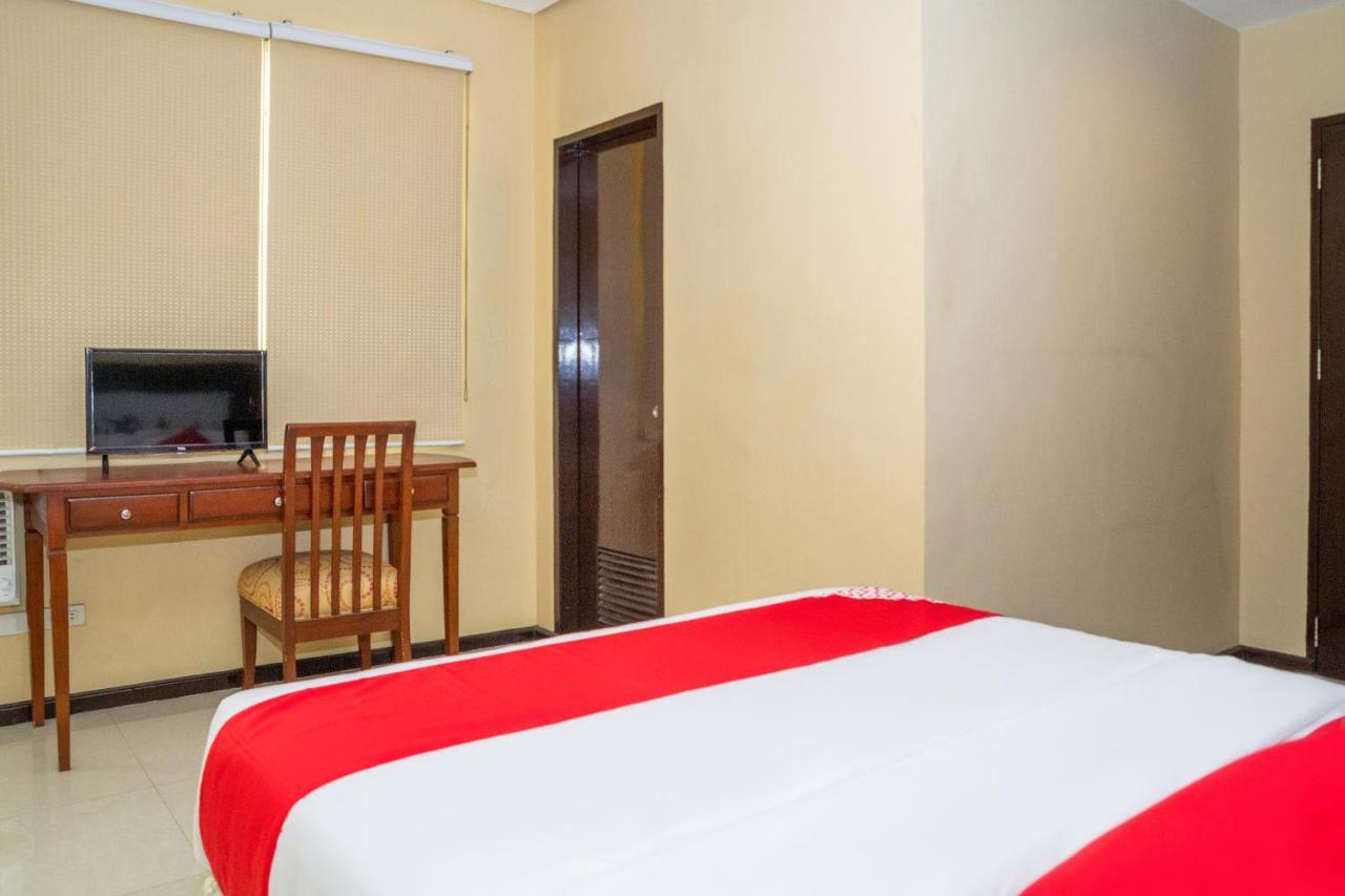 Oyo 133 Jazzy James Country Hotel 2 Davao City Dış mekan fotoğraf